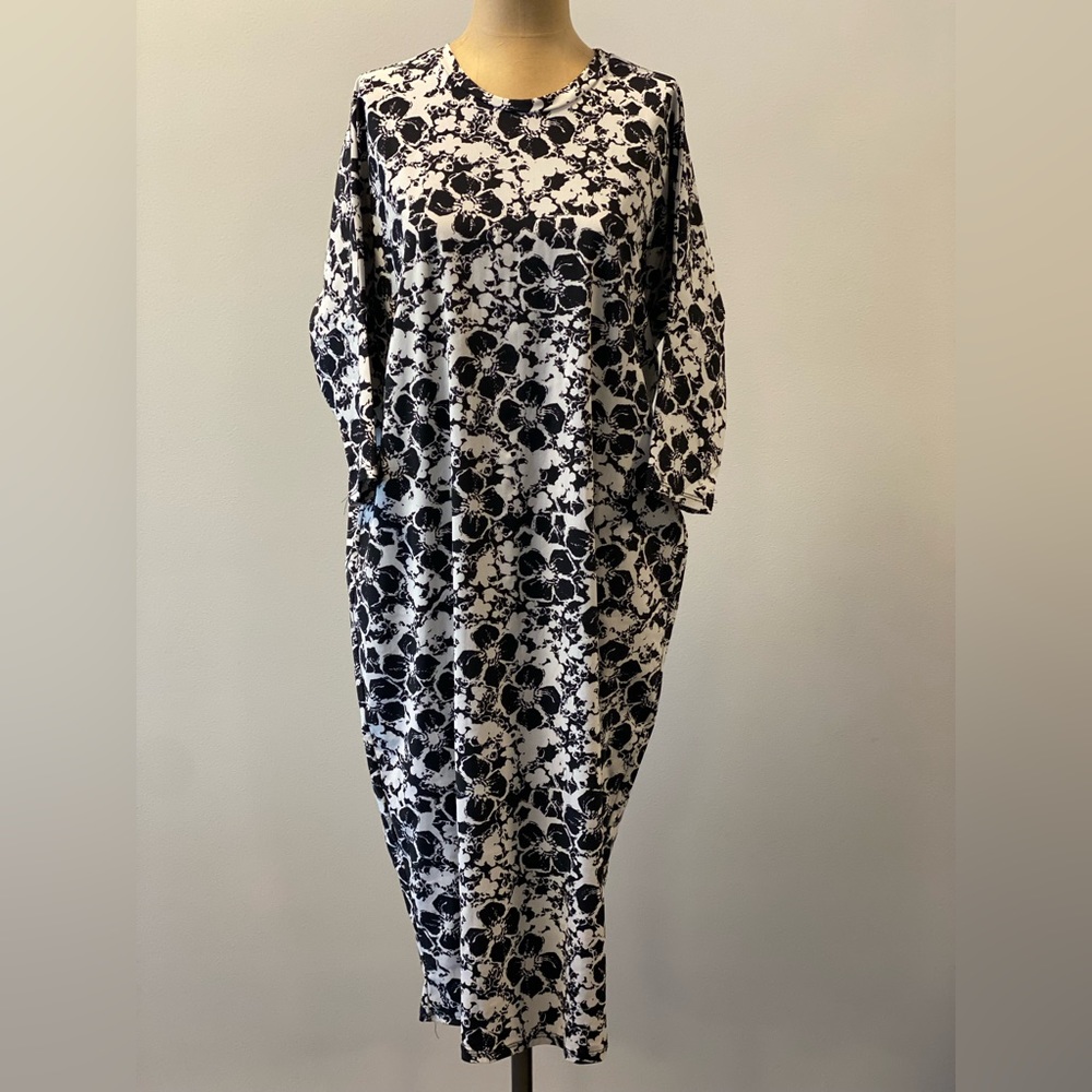 The Klassy Girl Swim Dress size Small EUC